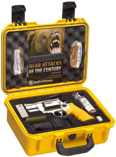Smith & Wesson 460 Emergency Survival Kit